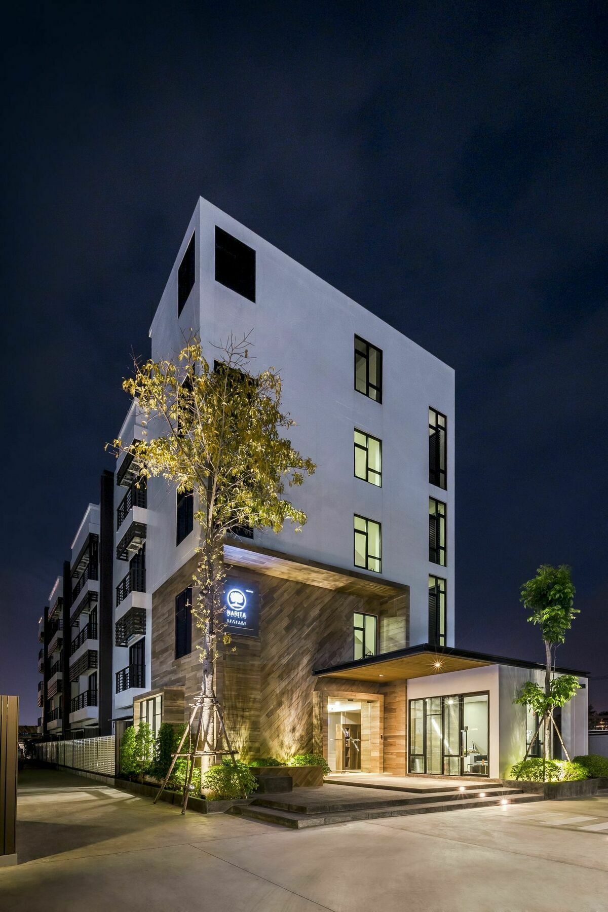 Narita Amata Hotel Chonburi Exterior photo
